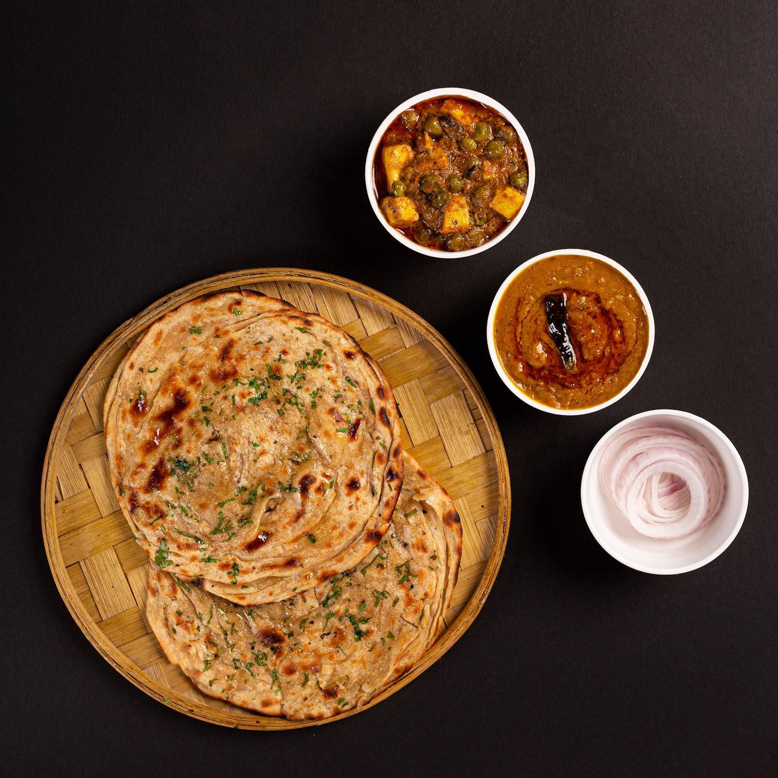 LACHHA PARANTHA WITH DAL TADKA COMBO